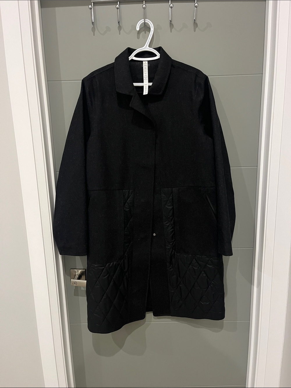 Lululemon women’s wool jacket size 12